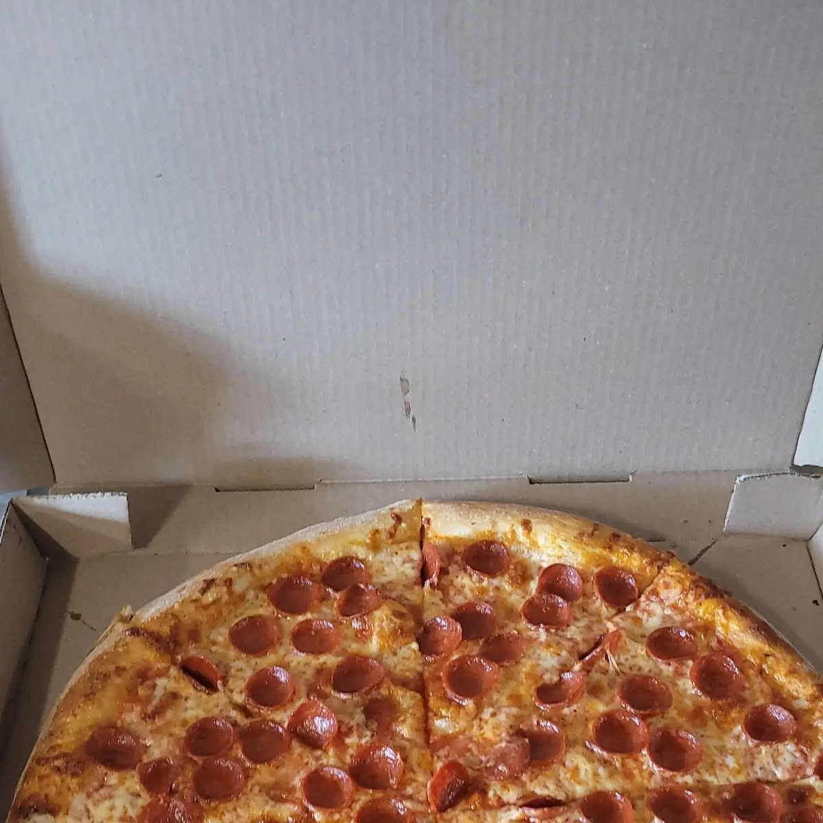 XL Pepperoni Pizza