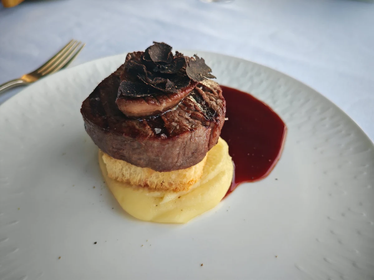 Alberta Filet Mignon Rossini