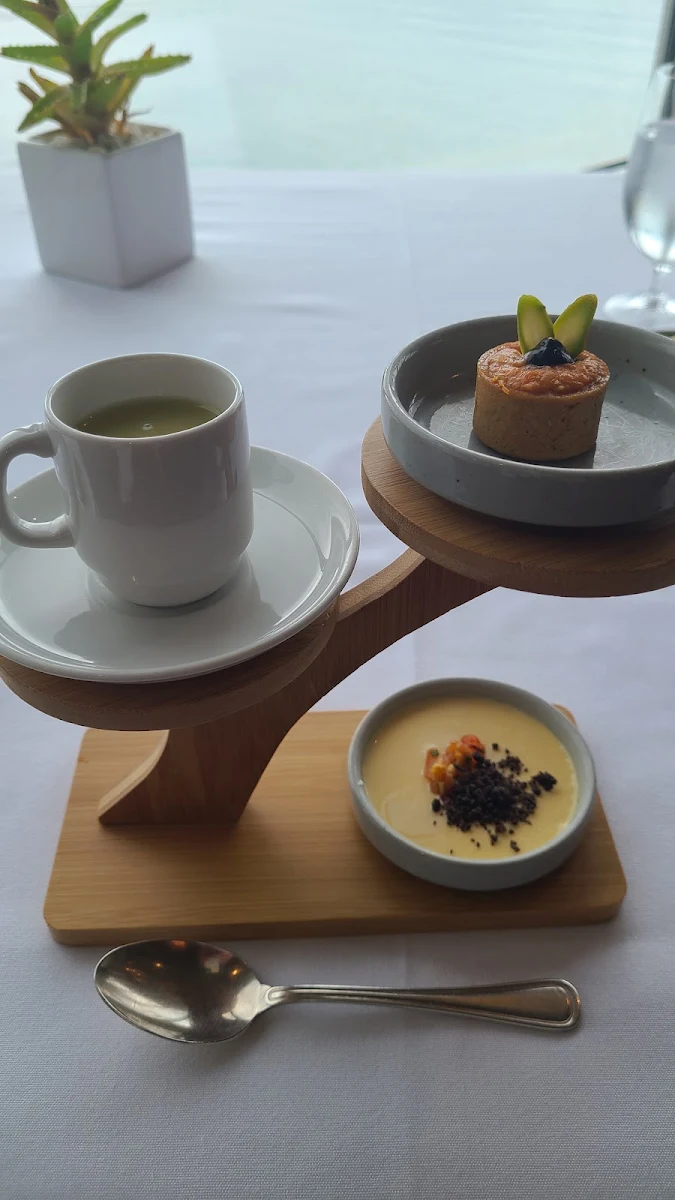 Amuse Bouche, Five Sails Restaurant