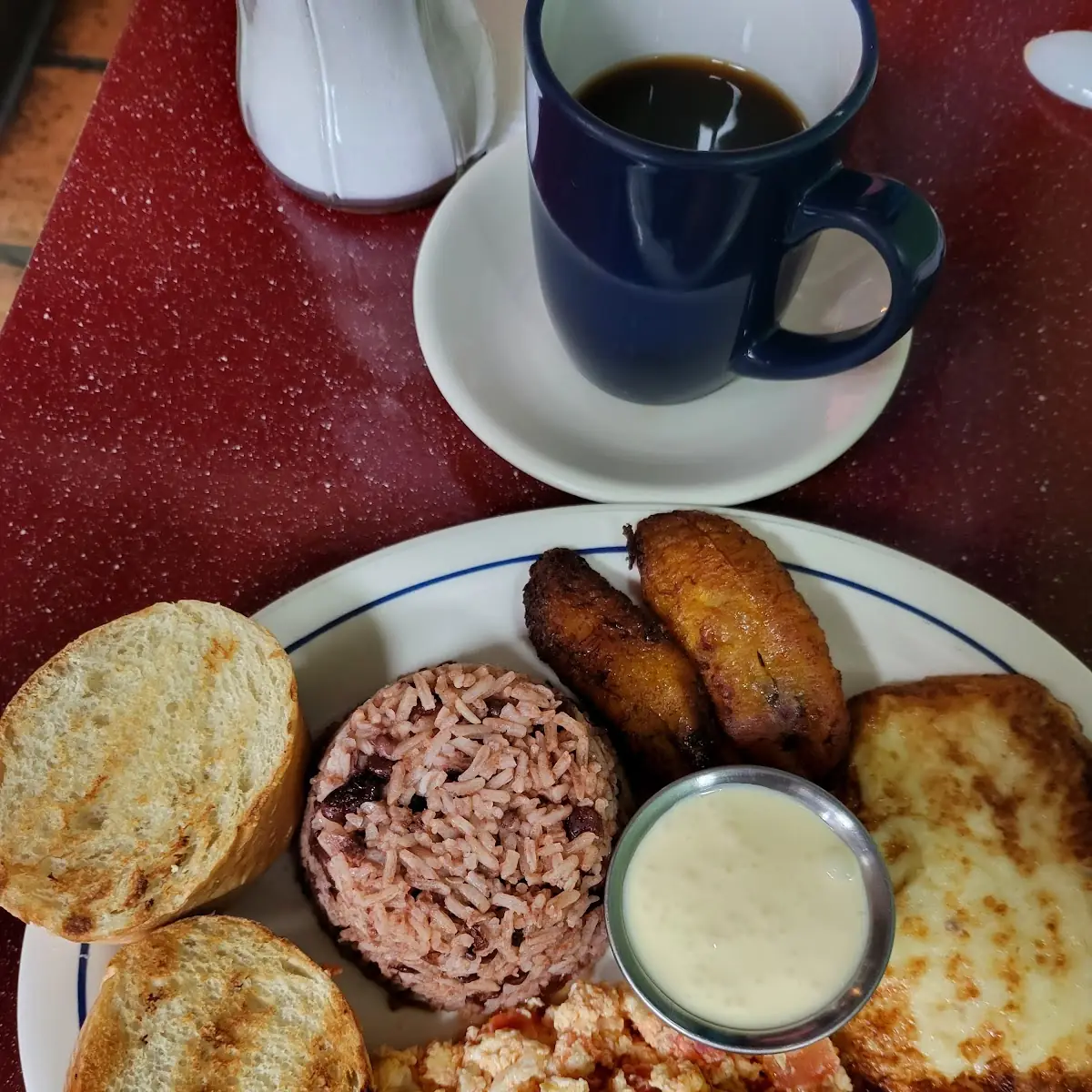 Desayuno Traditional Breakfast