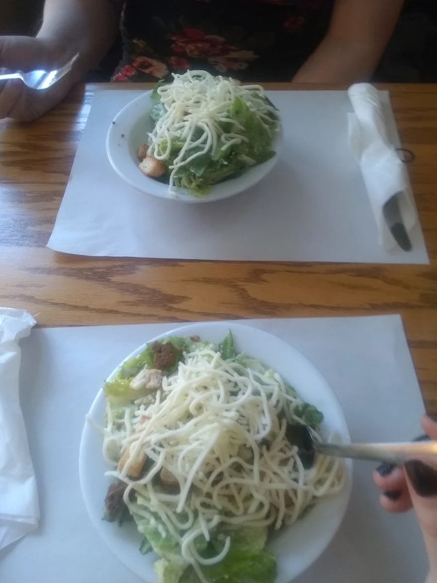 Highlights, Restaurant Bravo Pizzeria