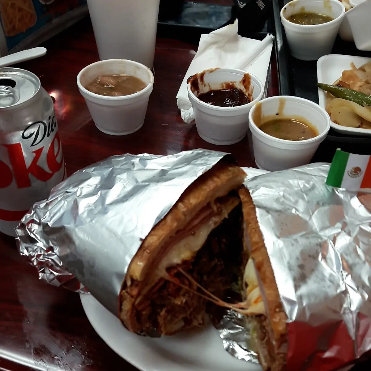 Cubana Tortas