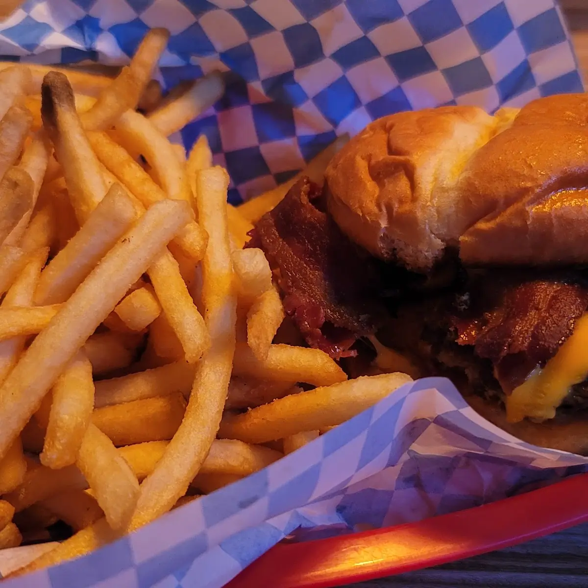 Bacon Cheeseburger