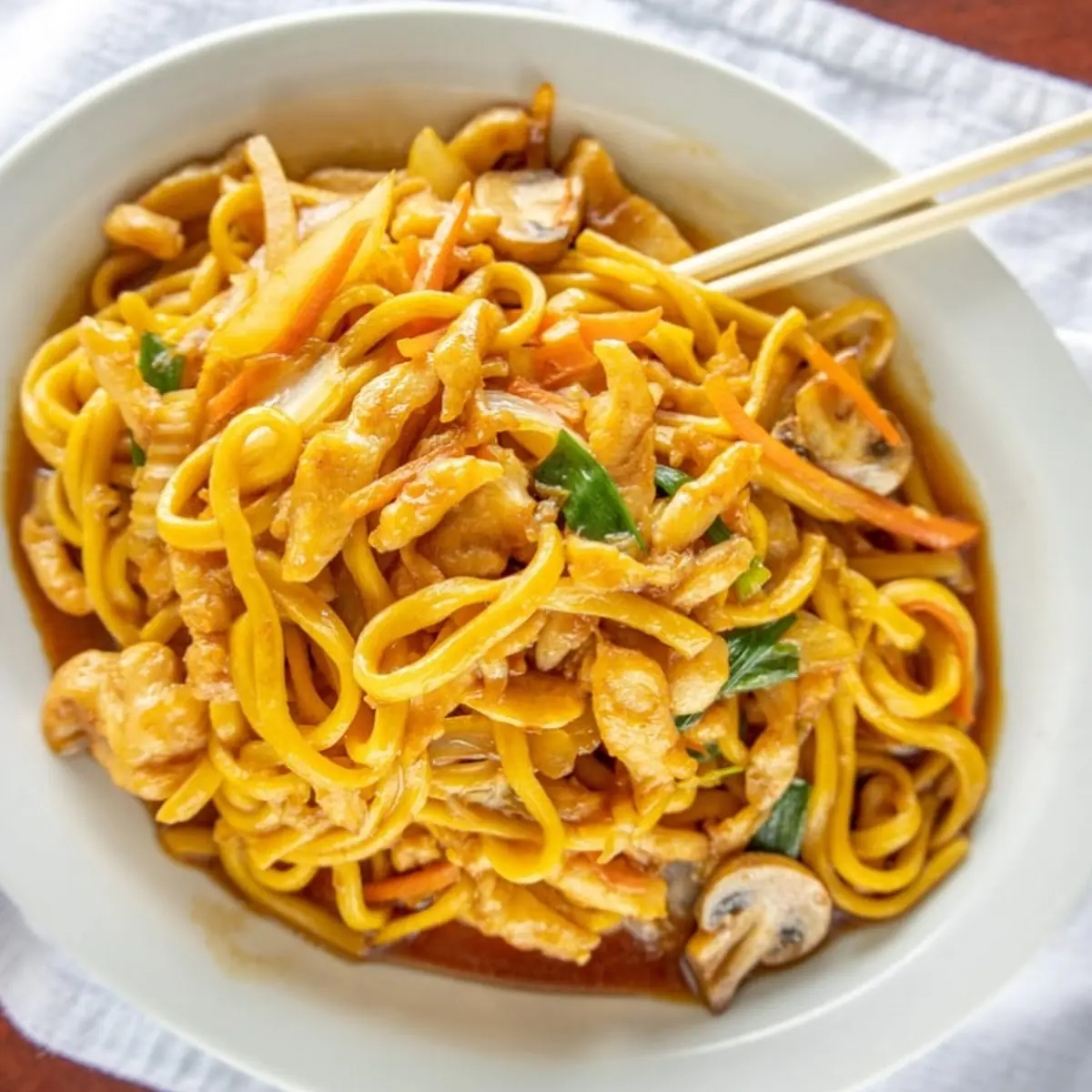Chicken Lo Mein