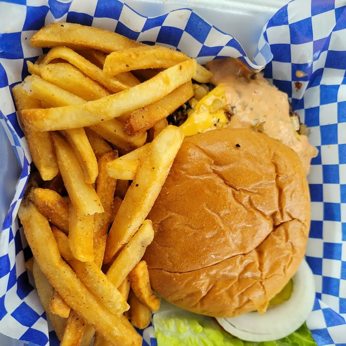 Shrimp Basket w Fries