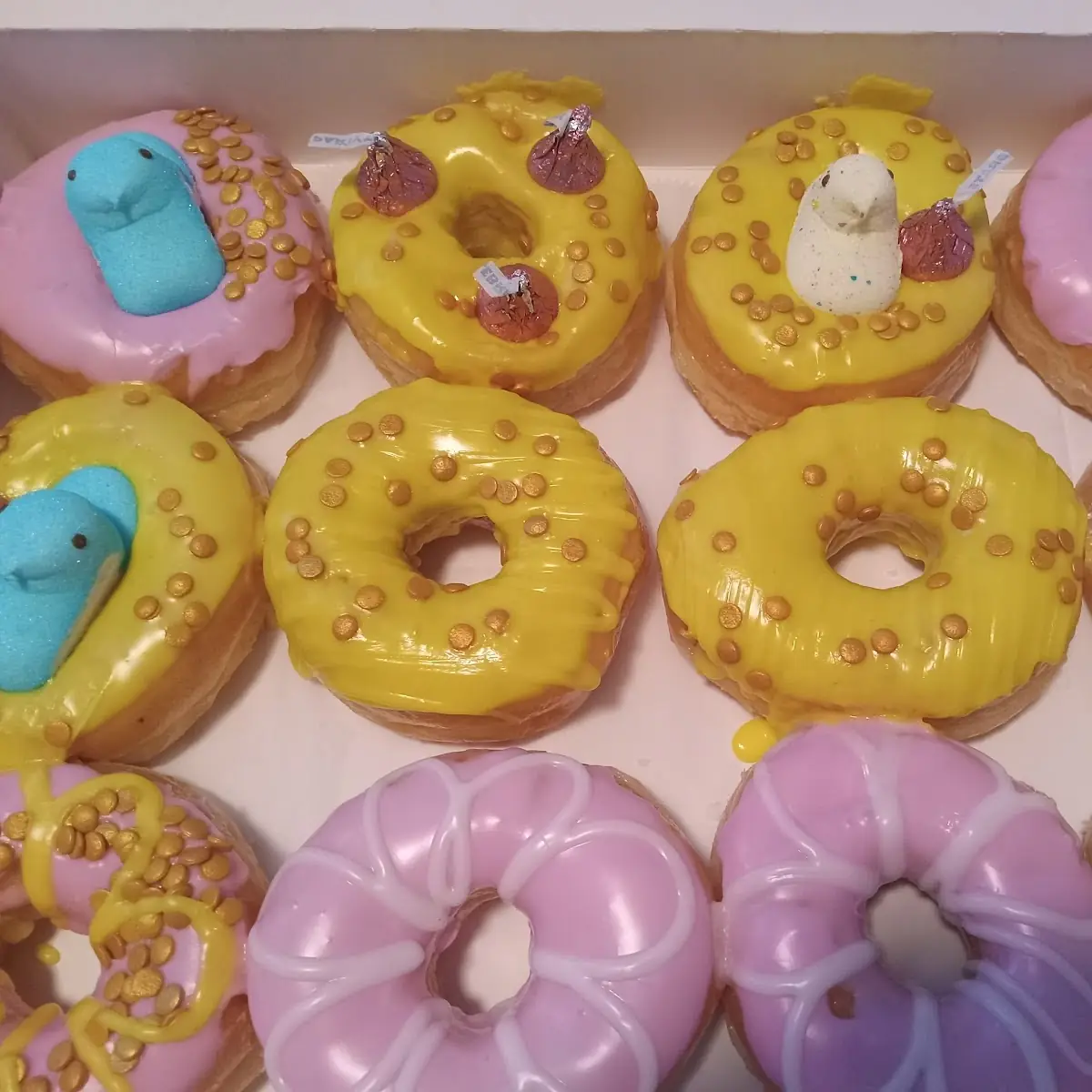 Assorted Glazed Donut