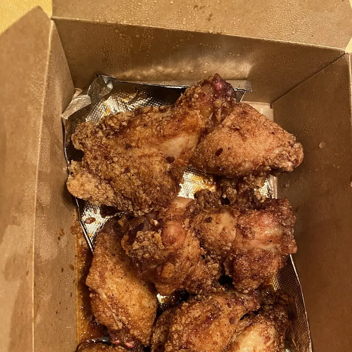 Signature Dry Rub Wings