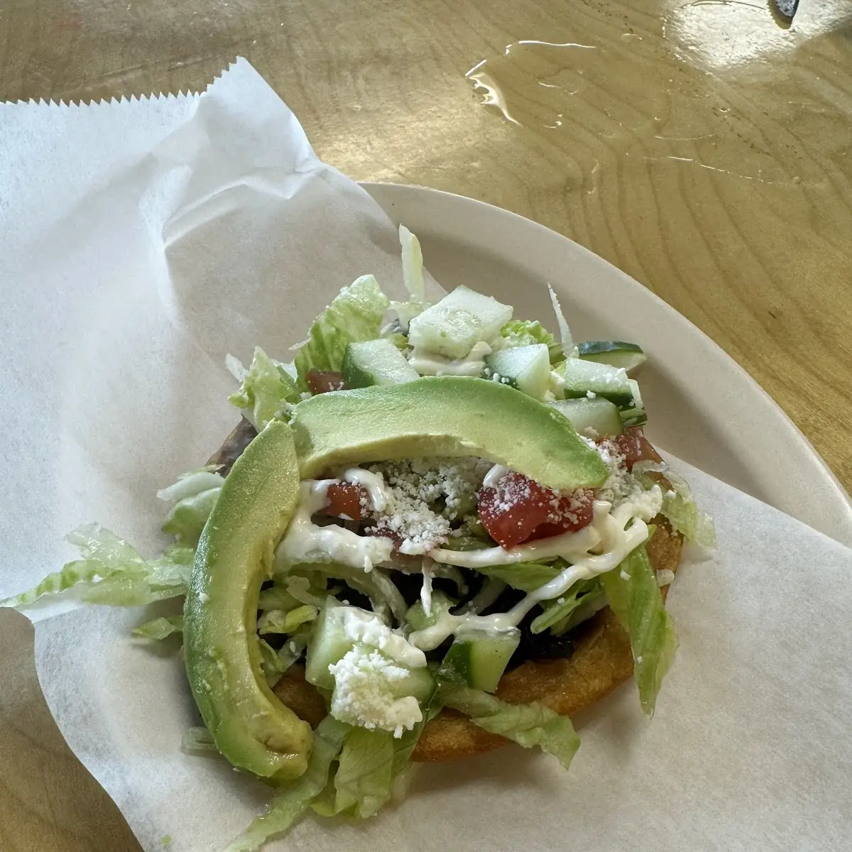 Tostada de Pollo / Chicken Tostada