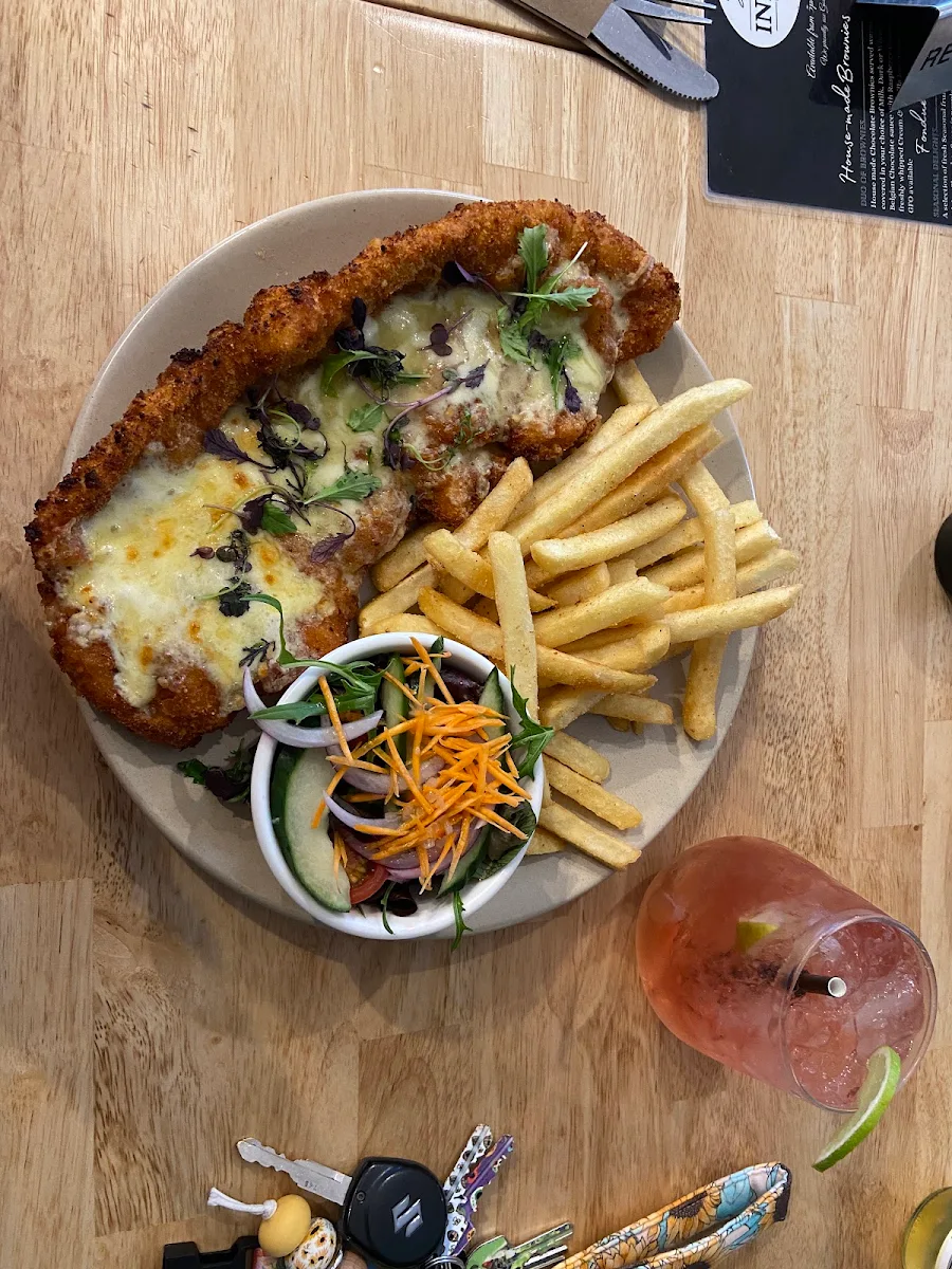 Chicken Schnitty, Relish on Main