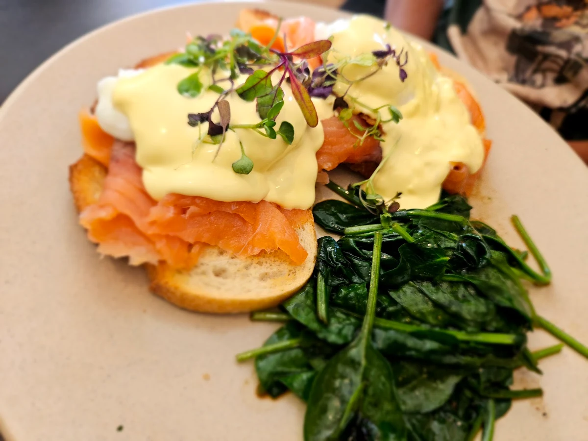 Eggs Bennie with Salmon, Relish on Main