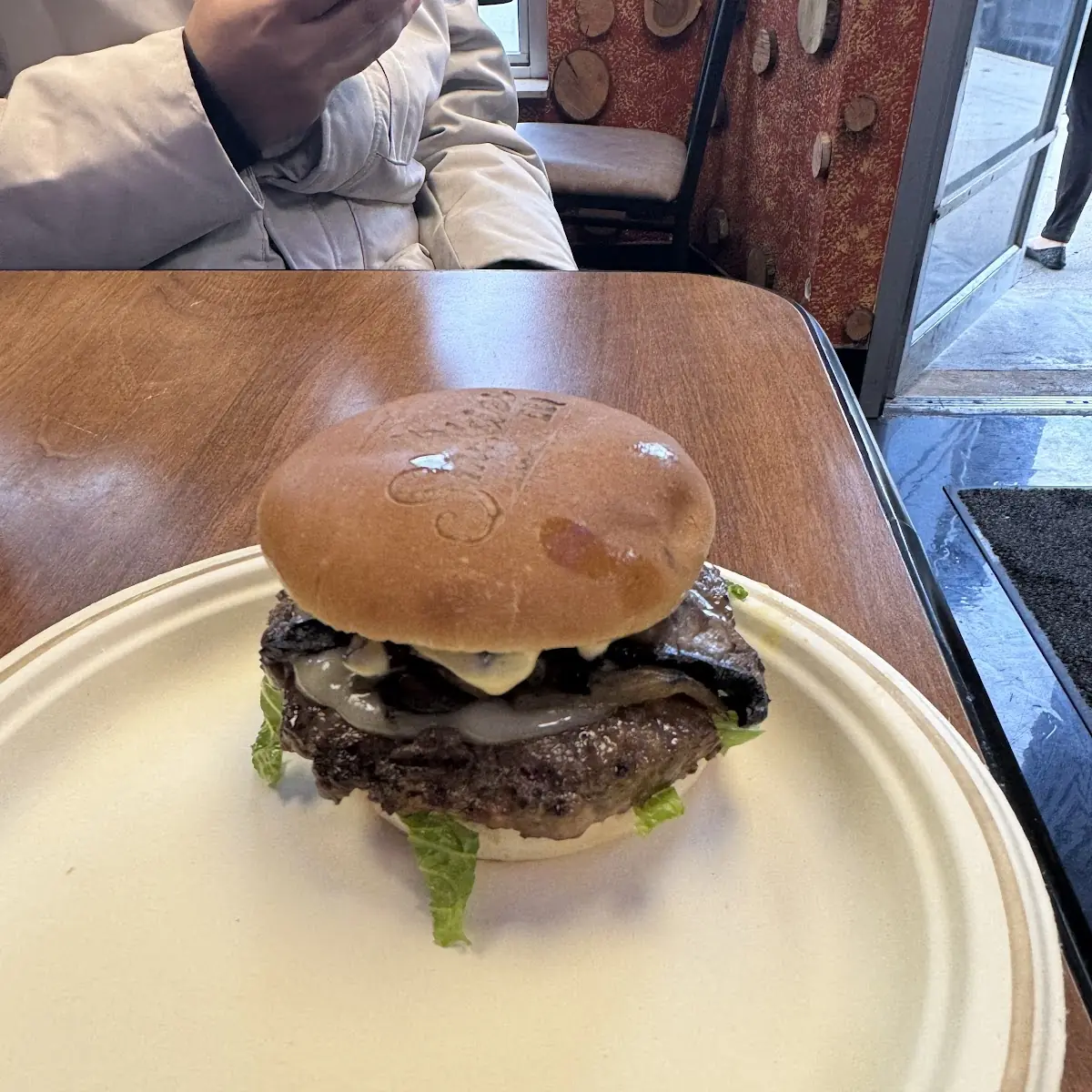 Provobella Mushroom Burger