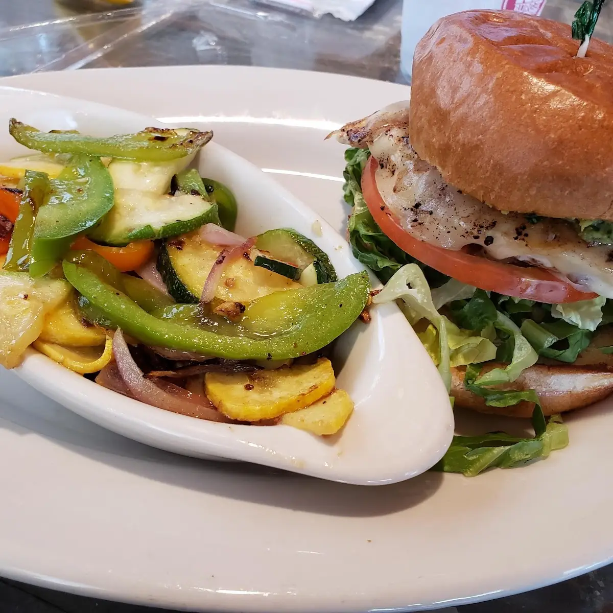 Chicken Sandwich with Grilled Vegetables