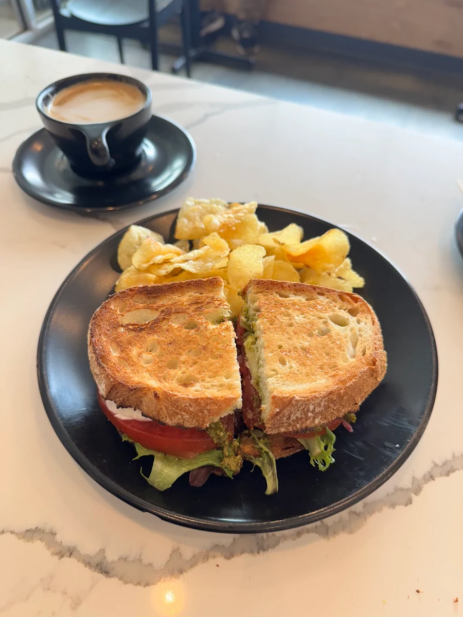 Caprese Sandwich