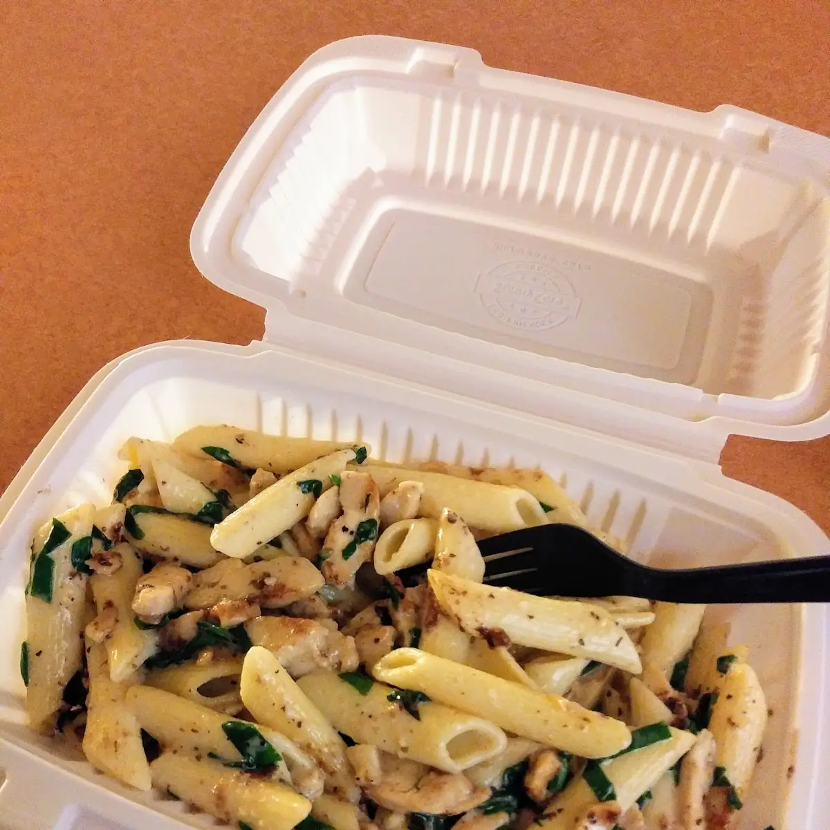 Chicken Alfredo Pasta with Spinach