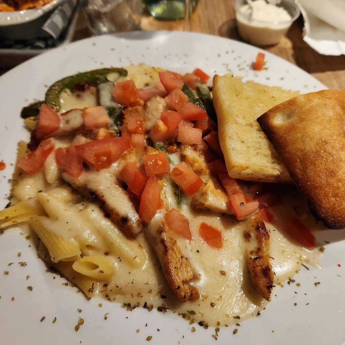 Chicken Alfredo Pasta