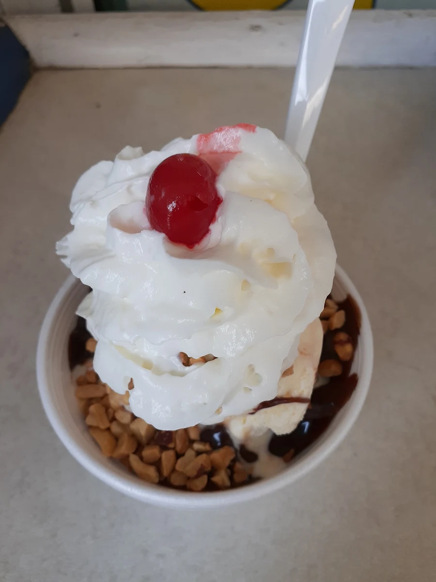 Hot Fudge Sundae