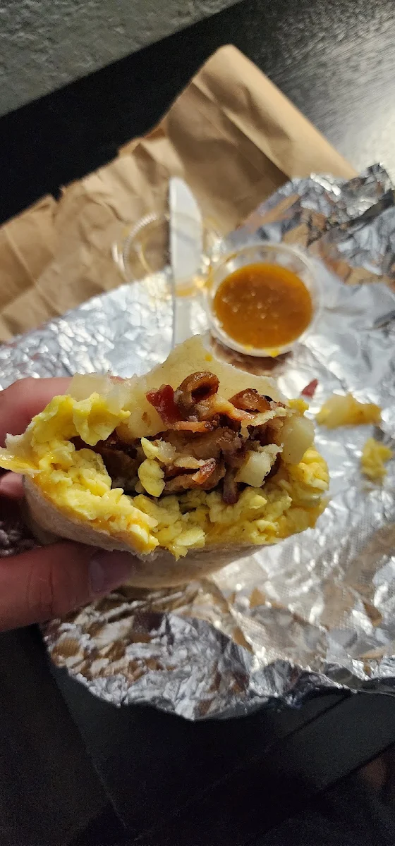 Breakfast Burrito with Potatoes and Bacon