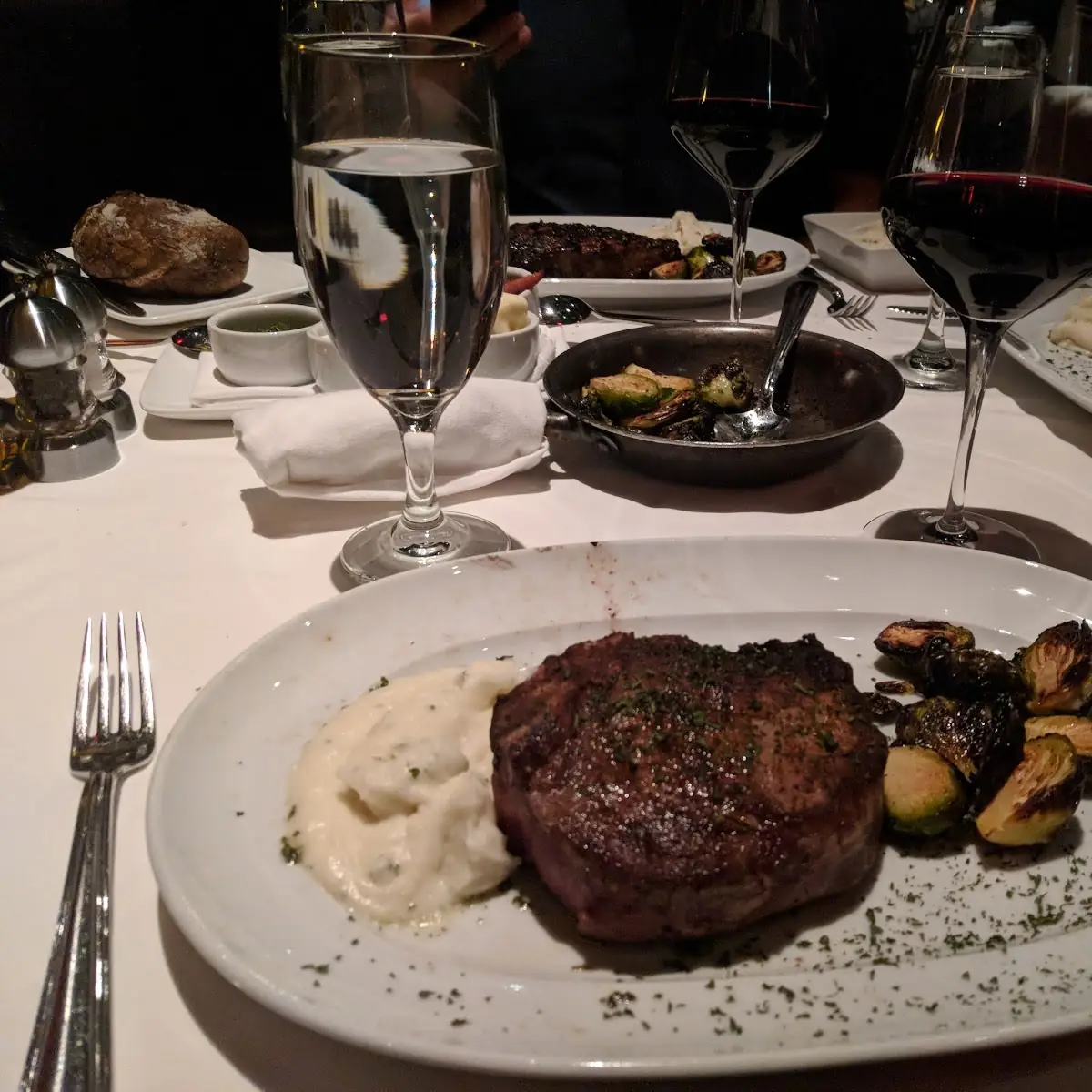 Tomahawk Ribeye Steak