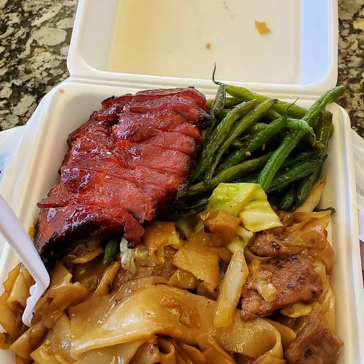 BBQ Pork Beef Chow Fun Green Beans