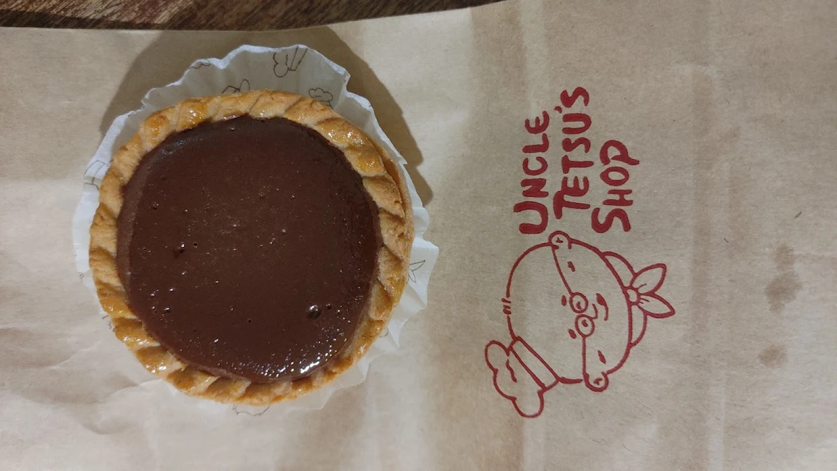 Chocolate Cheese Tart Single, Uncle Tetsu's Japanese Cheesecake at Bay & Dundas