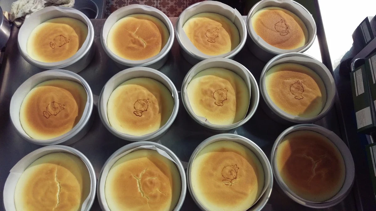 Famous Cheesecake, Uncle Tetsu's Japanese Cheesecake at Bay & Dundas