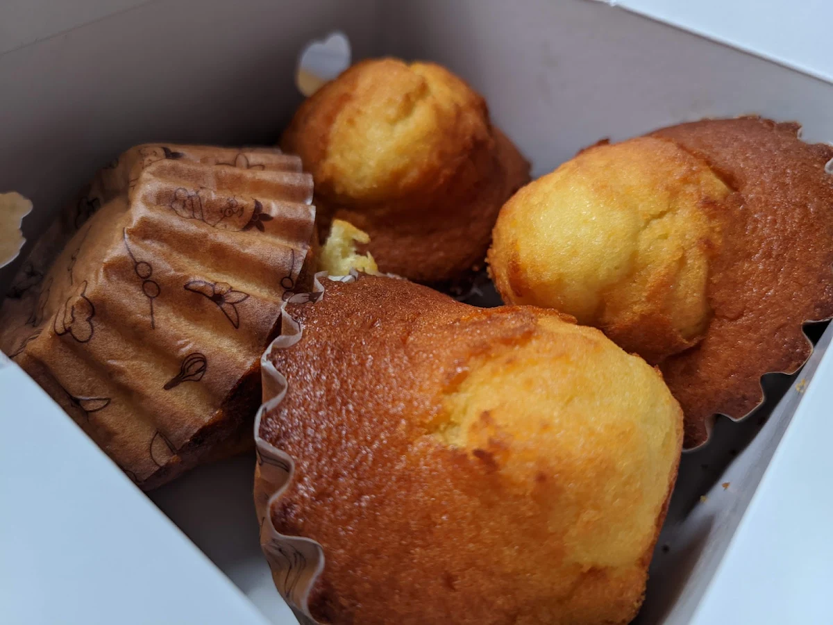 Madeleines, Uncle Tetsu's Japanese Cheesecake at Bay & Dundas