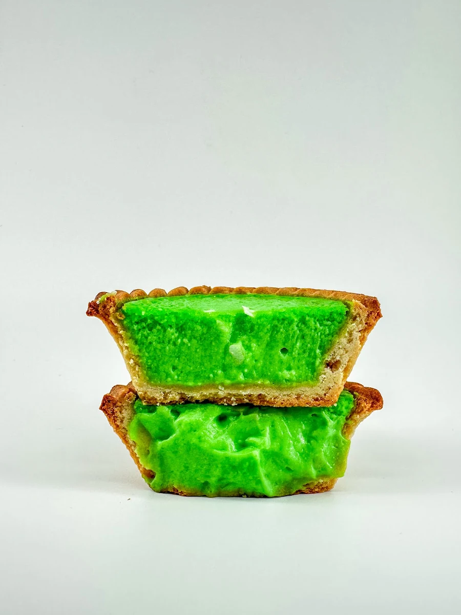 Matcha Cheese Tart Single, Uncle Tetsu's Japanese Cheesecake at Bay & Dundas