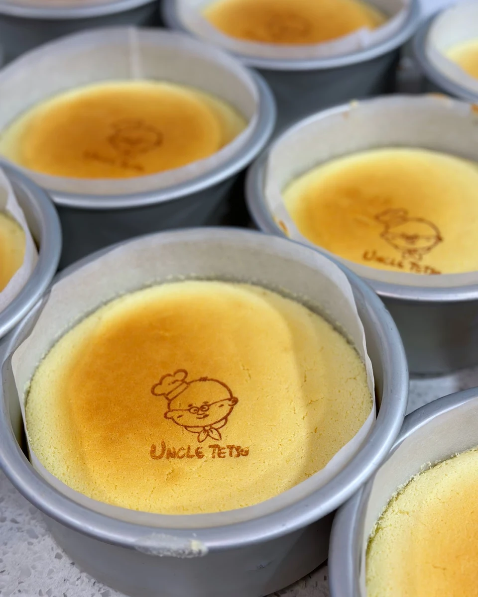 Original Japanese Cheesecake Tax Free, Uncle Tetsu's Japanese Cheesecake at Bay & Dundas