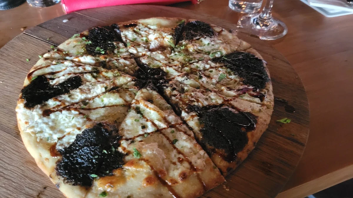 Black Garlic Pizza