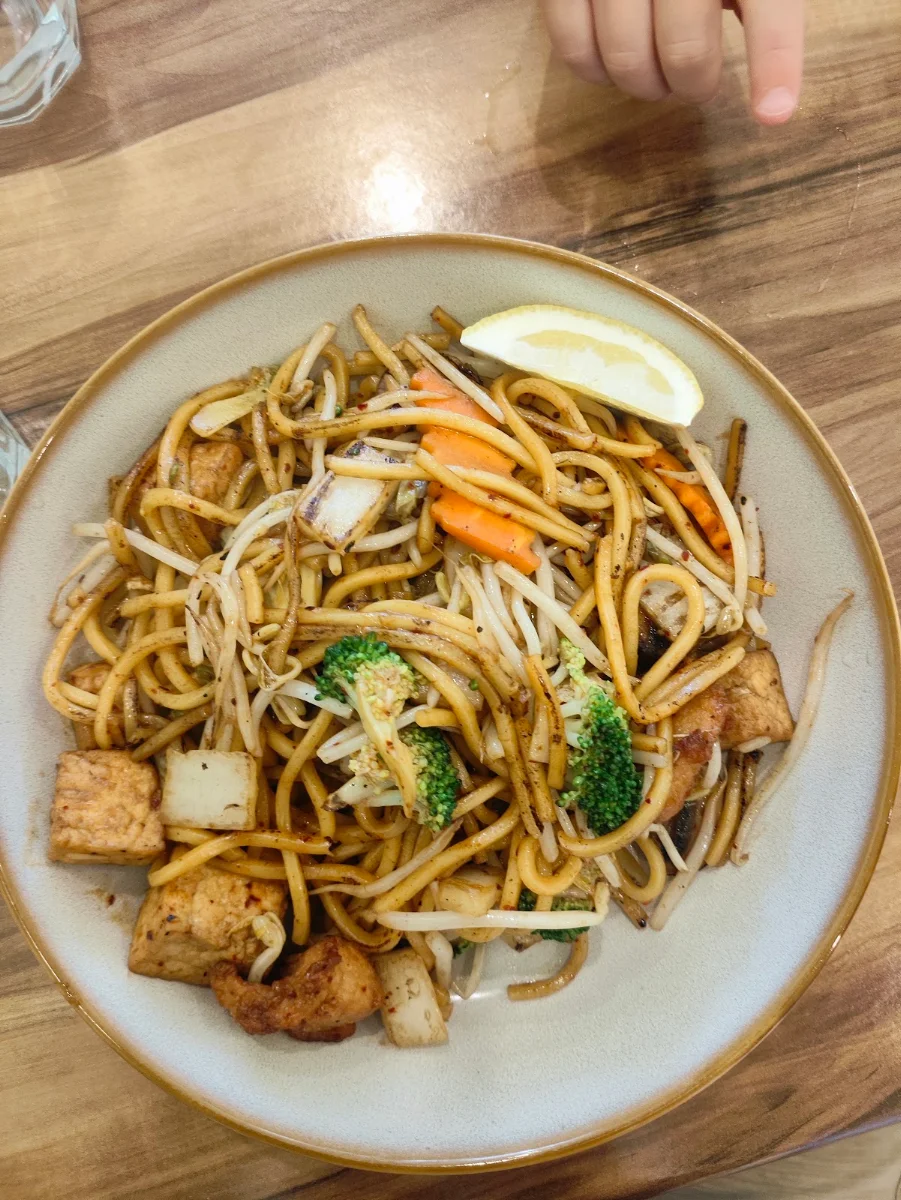 Teriyaki Tofu Udon, Veggie Chef