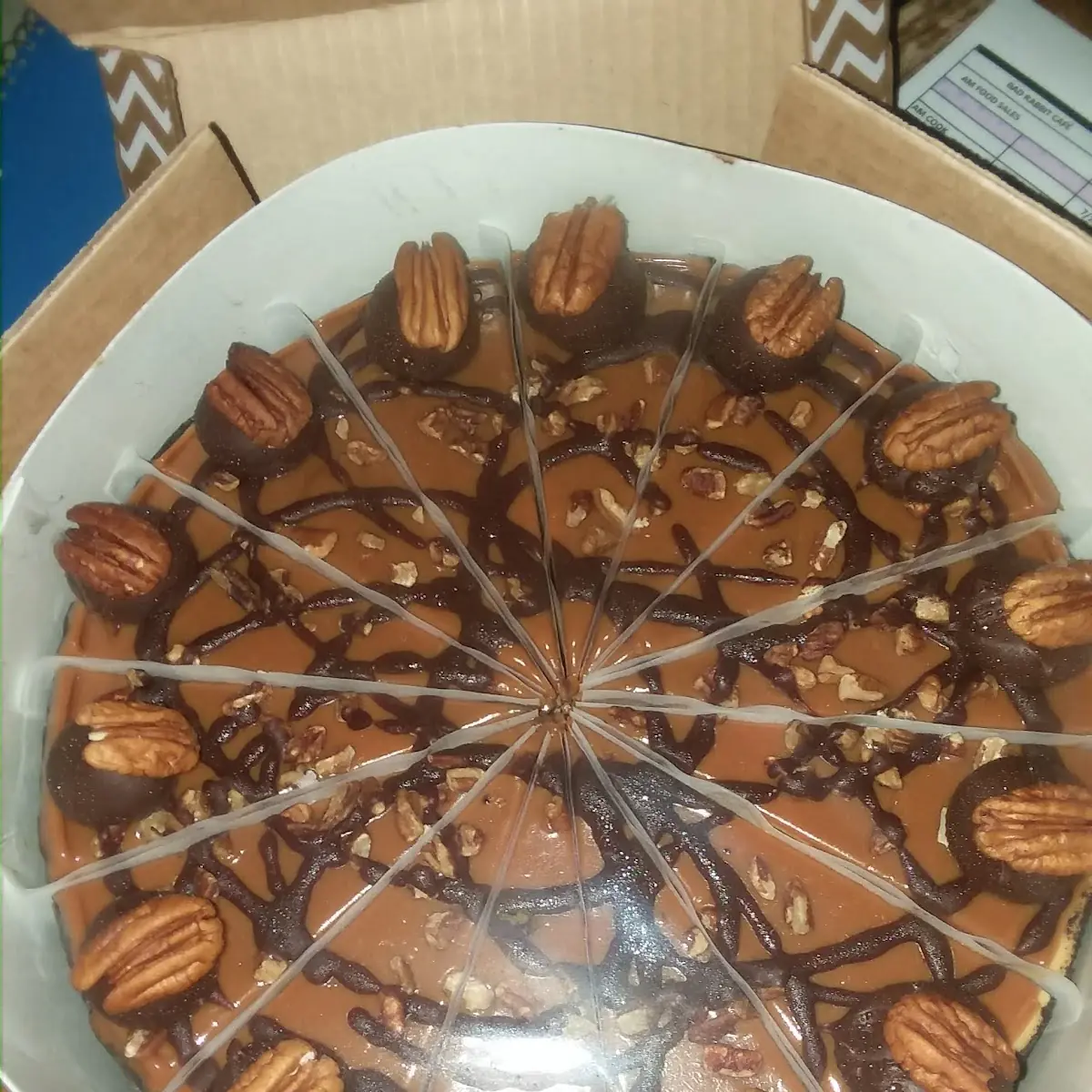 Caramel Pecan Cheesecake