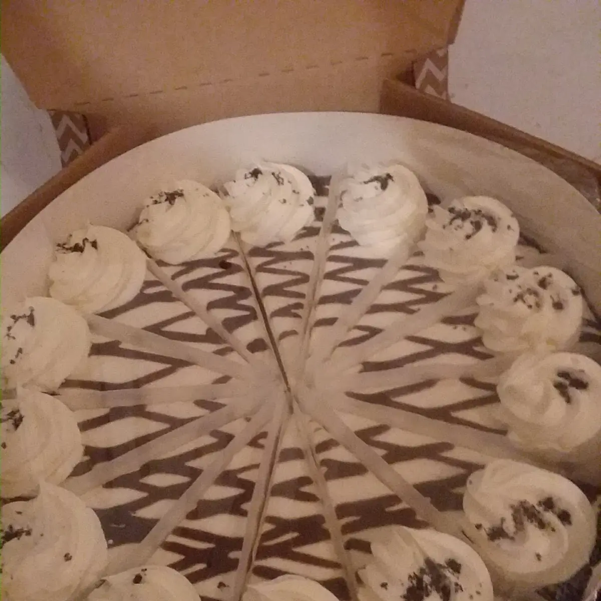 White Chocolate Tuxedo Cheese Cake