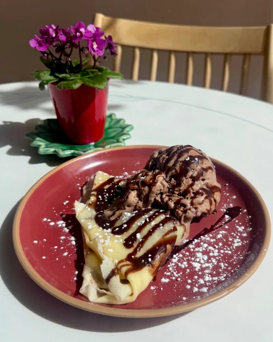Crepe with Gelato