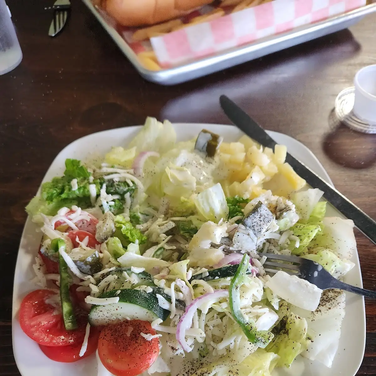 Made My Way Salad Bar