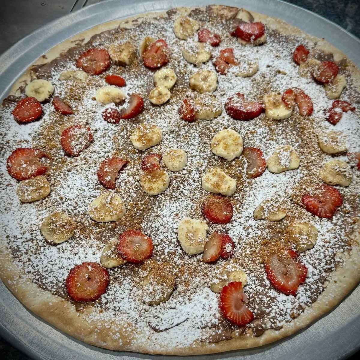 14' Nutella Pizza