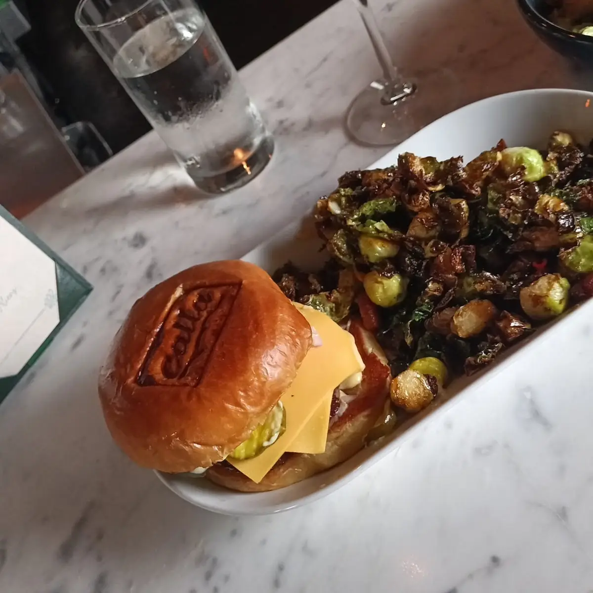 Calla Burger