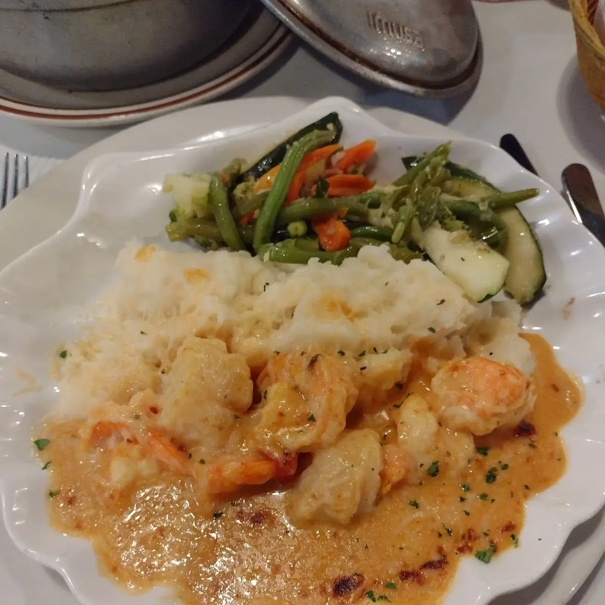 Shrimp in Traditional Garlic Sauce