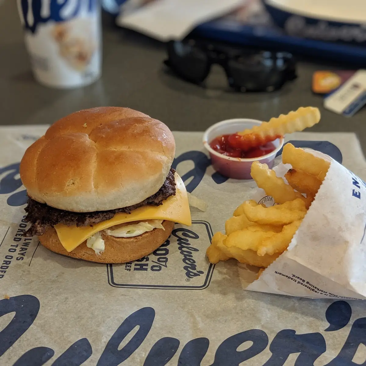 Cheeseburger Deluxe