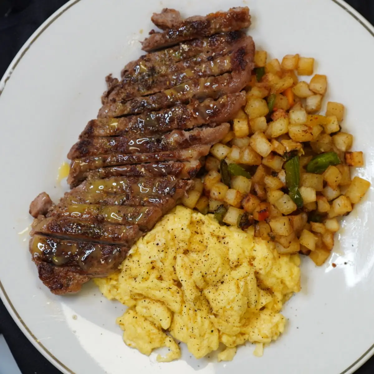 Steak Eggs & Potatoes