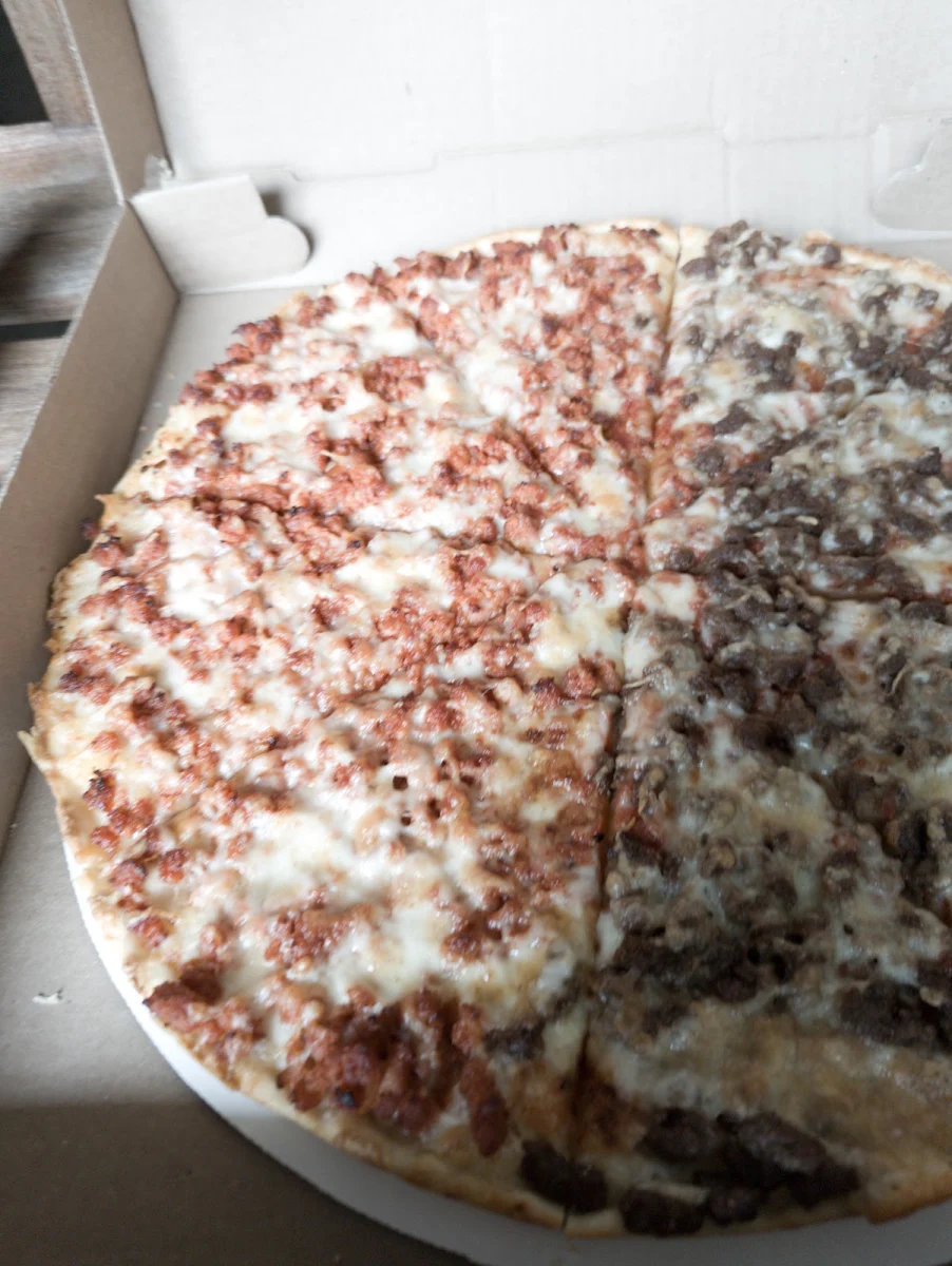 Linguiça Pizza