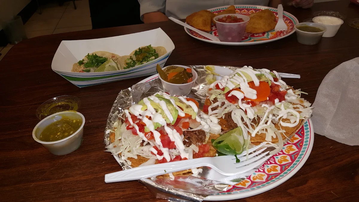 Birria Tacos de Pollo