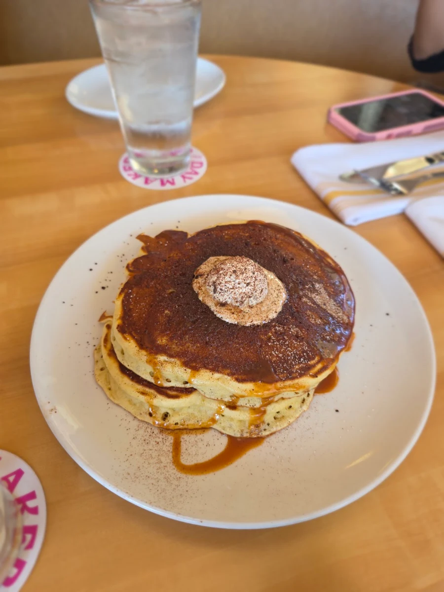 Anita's Churro Pancakes
