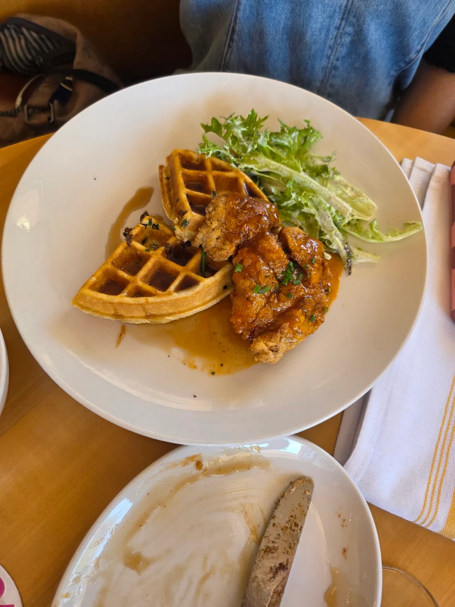 Chicken & Waffles