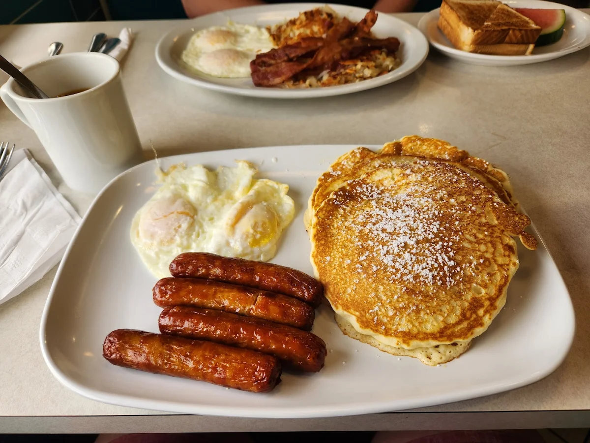 Town Diner Breakfast, Best in Town Diner