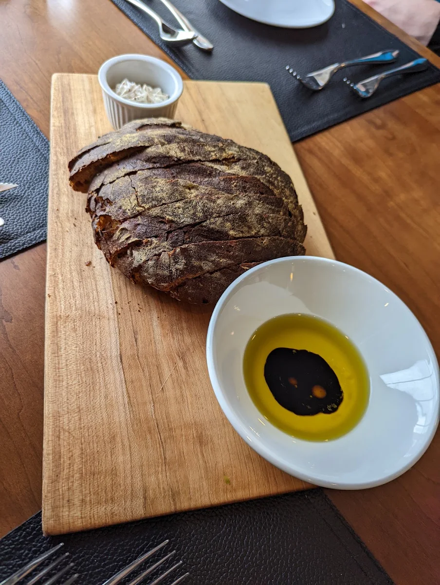 Home Made Bread, Alpina Restaurant at Villa Eyrie Resort