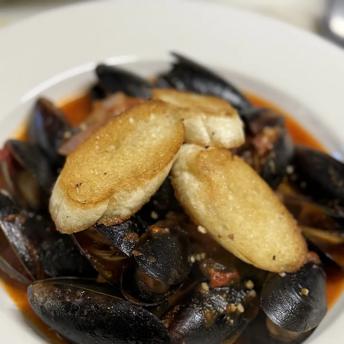 Mussels in Red Sauce