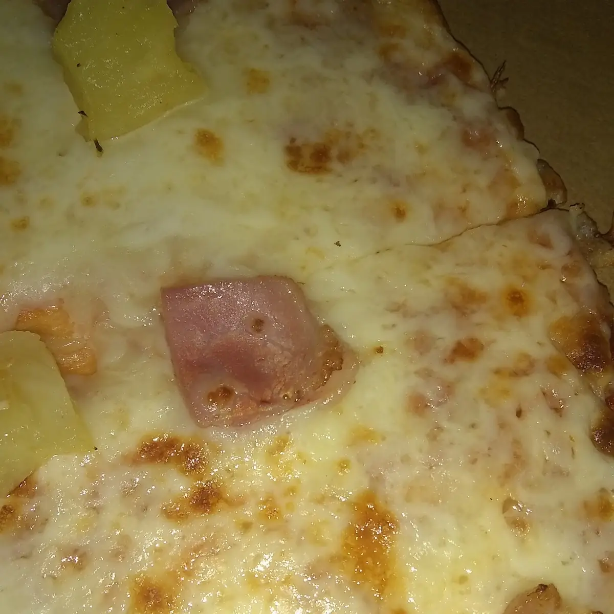 Hawaiian Flatbread Pizza