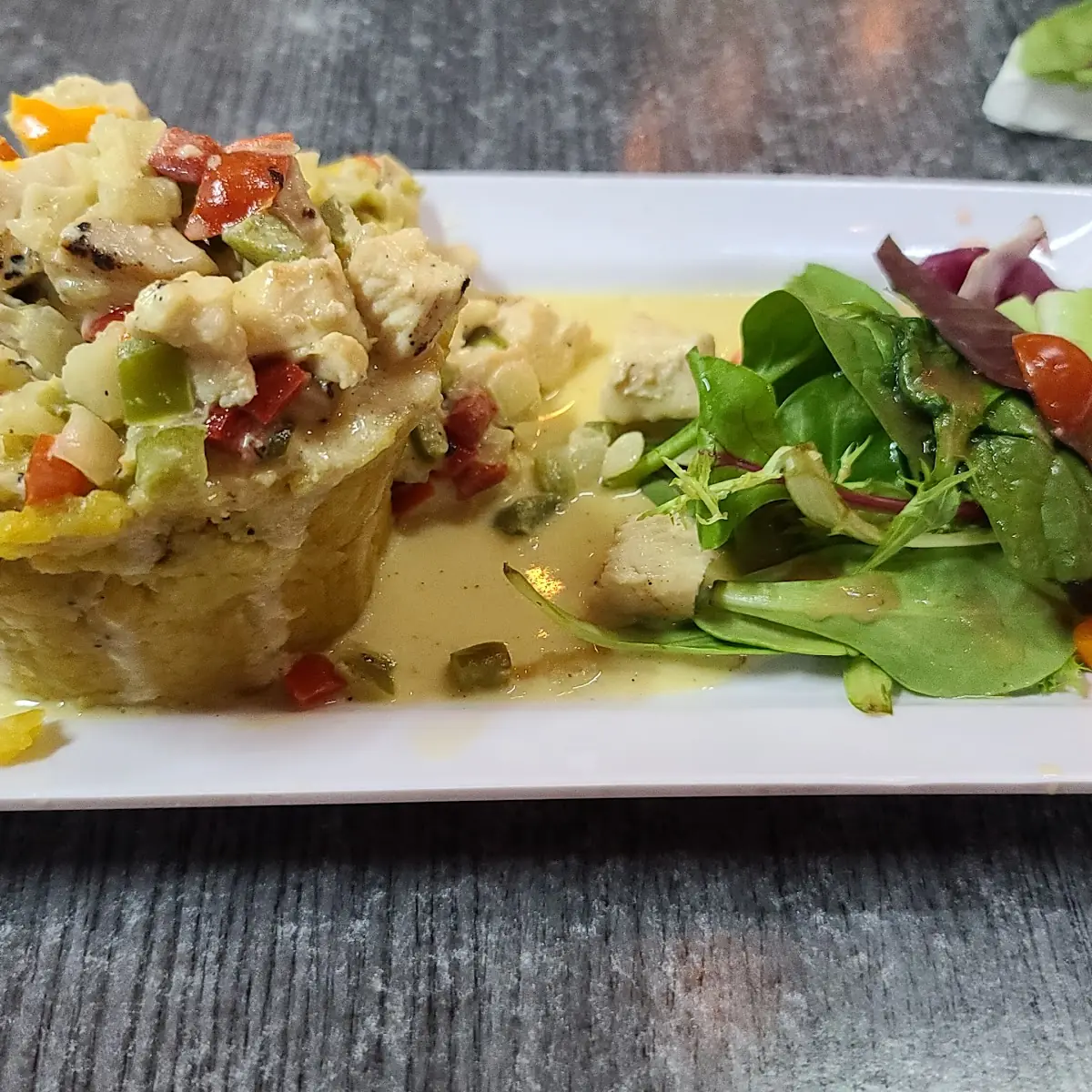 Mofongo Relleno De Pollo