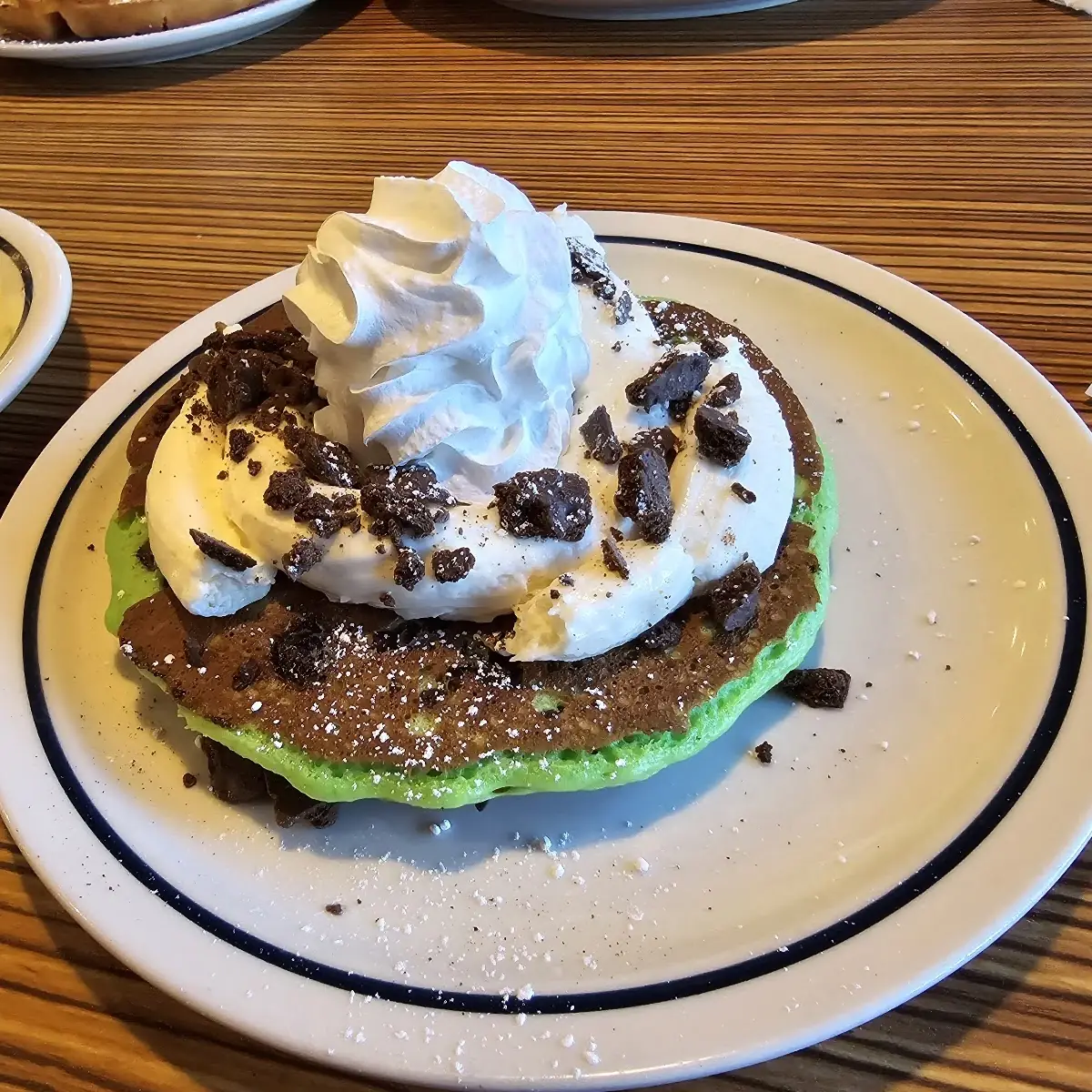 Girl Scout Thin Mint Pancakes