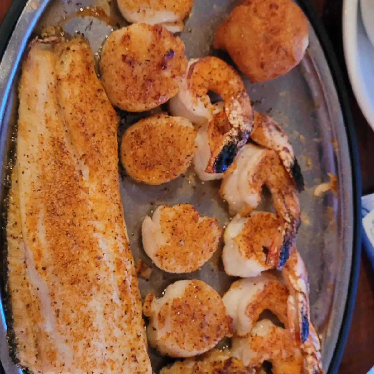 Broiled Seafood Platter
